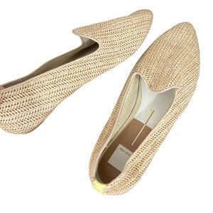 Dolce Vita  Flats- Structured- Straw material-Size 9.5- Great Condition!